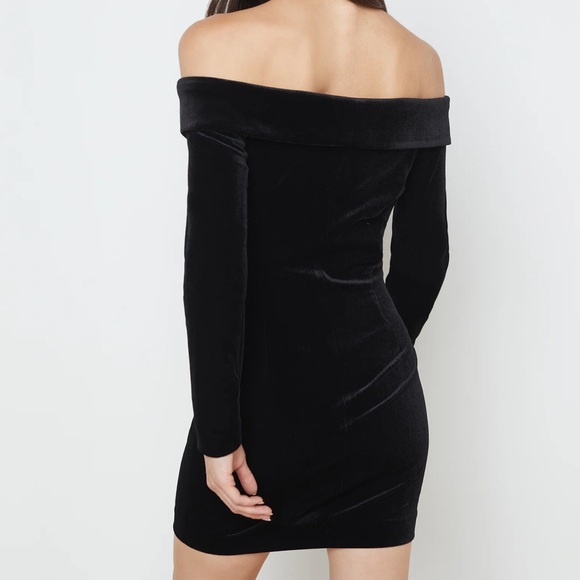 L’agence Micaela Velvet Dress - Picture 2 of 6